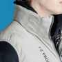 IZFRONTIER9567 アルミ保温・アルティメットヒート防寒ベスト ・高級感を高める衿同色ブランドプリント
